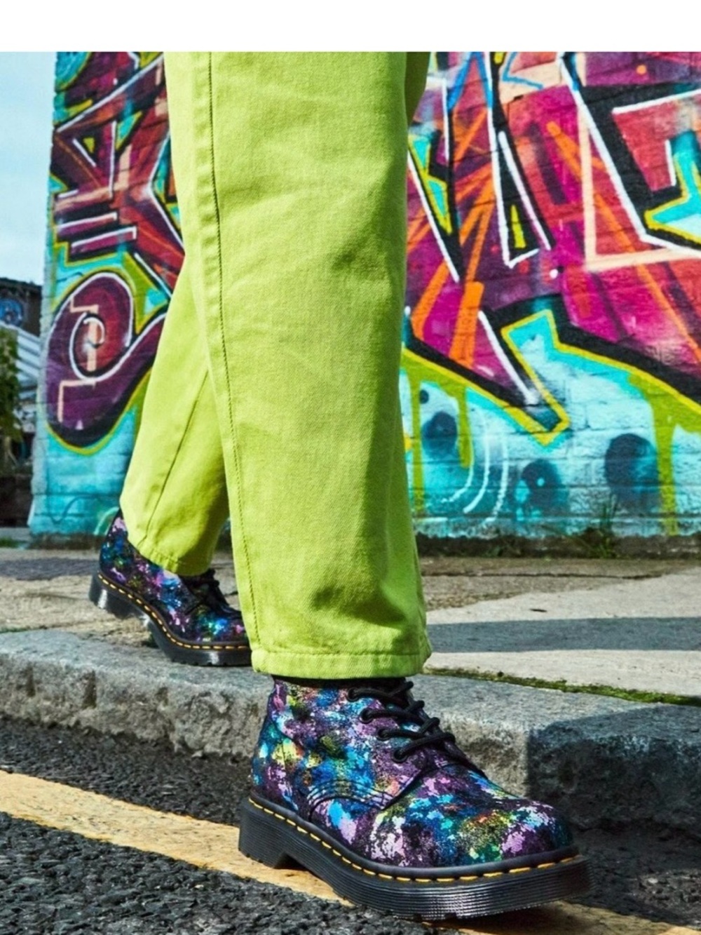Dr. Martens Women’s 1460 Pascal Confetti Suede Lace Up Boots US Size 6 - Picture 3 of 14